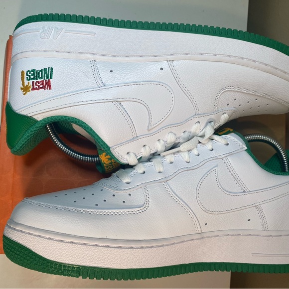 🔥 NIKE AIR FORCE ONE ‘WEST INDIES’ GREEN YELLOW MEN SIZE 11 DX1156100 NEW W/BOX - Picture 5 of 12